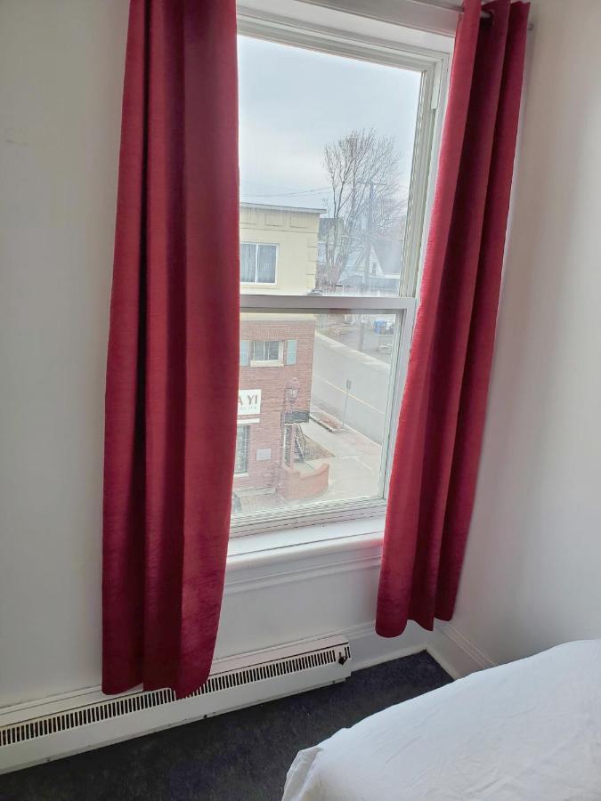 Booking-Eddy- Single Room With Self Check-In Hull Dış mekan fotoğraf