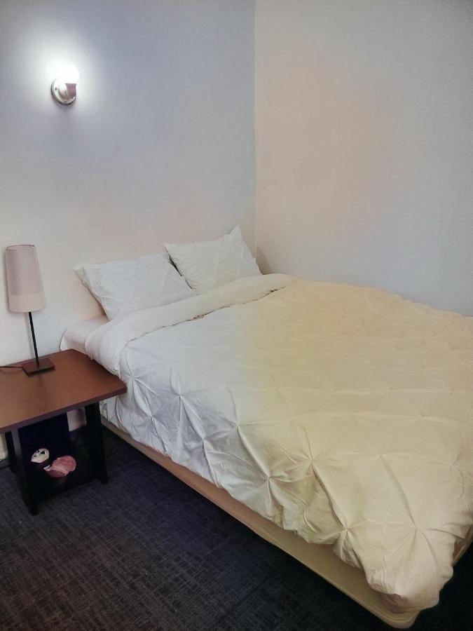 Booking-Eddy- Single Room With Self Check-In Hull Dış mekan fotoğraf