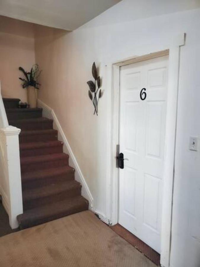 Booking-Eddy- Single Room With Self Check-In Hull Dış mekan fotoğraf