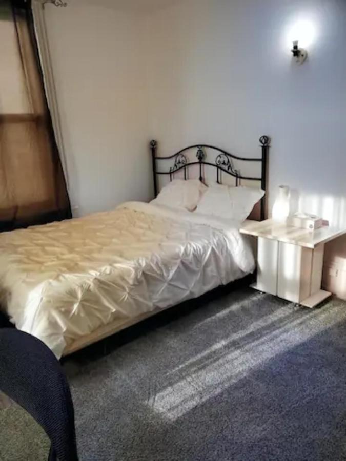 Booking-Eddy- Single Room With Self Check-In Hull Dış mekan fotoğraf