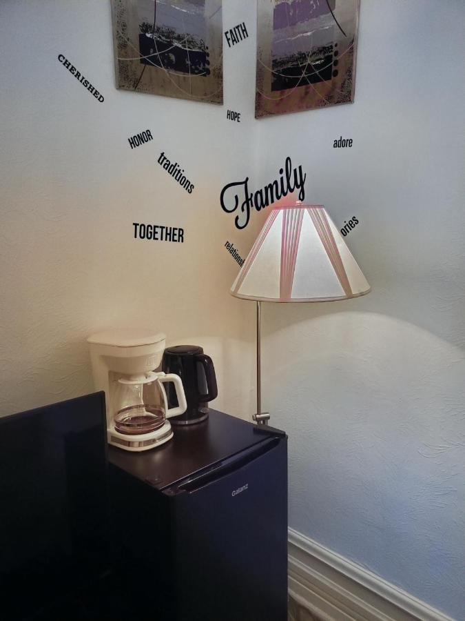 Booking-Eddy- Single Room With Self Check-In Hull Dış mekan fotoğraf